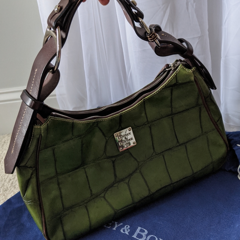 Like New authentic DOONEY & BOURKE fall handbag